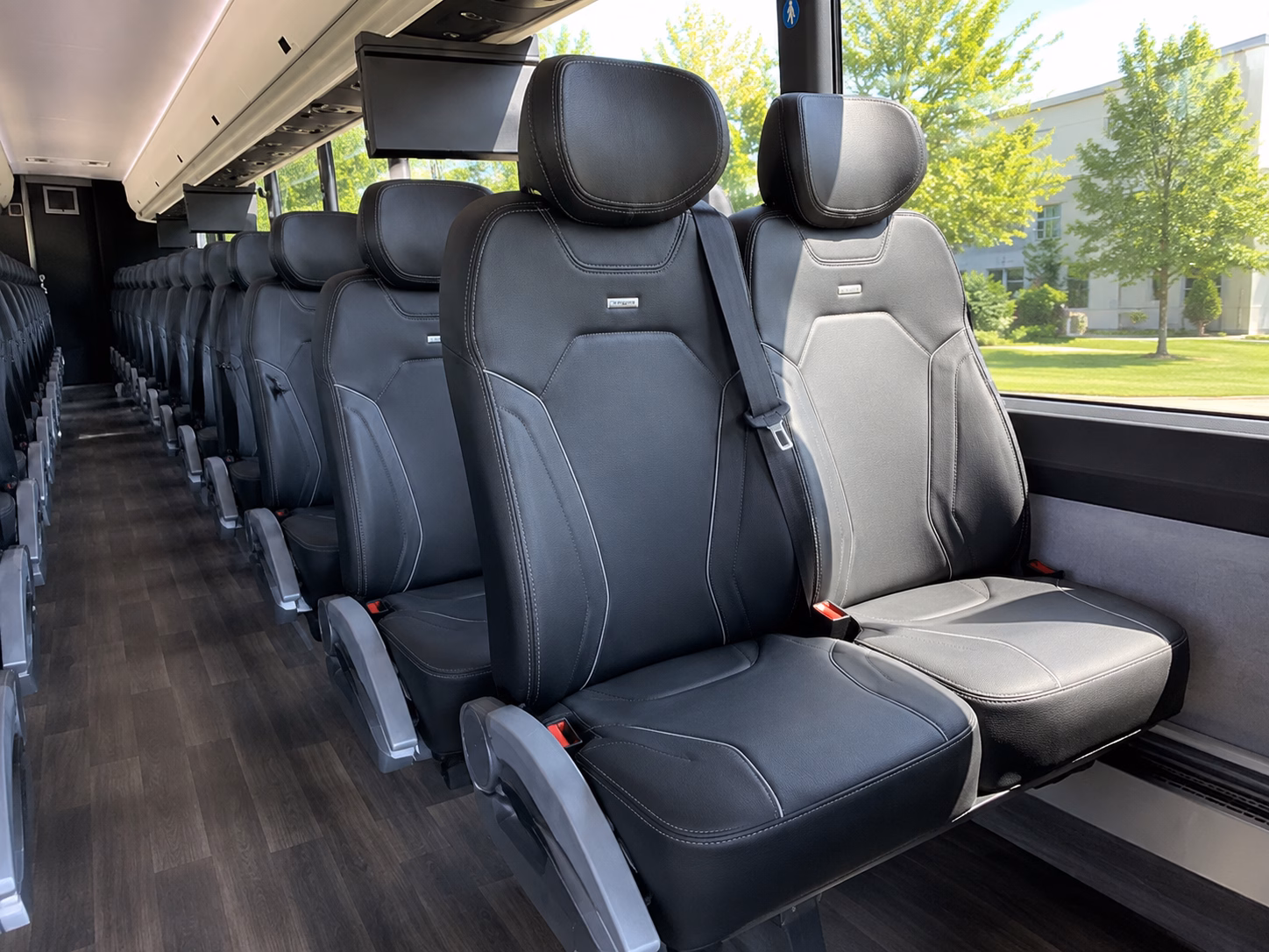 college tour charter buses to university of colorado colorado springs colorado college and beyond